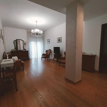 Bari 68 - Comfort Moderno & Fascino Antico Екстер'єр фото